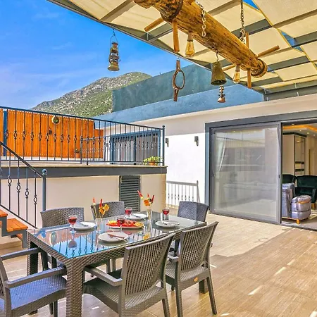 2 Bedroom With Private Pool Vila Kalkan