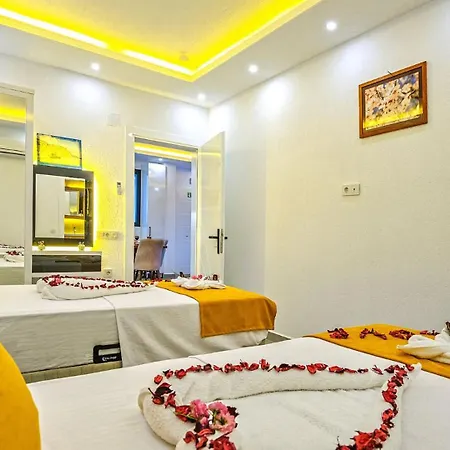 2 Bedroom With Private Pool * Kalkan