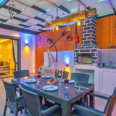 Vila 2 Bedroom With Private Pool Kalkan