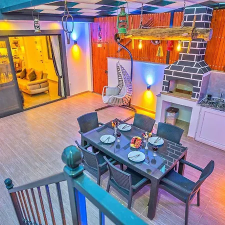 2 Bedroom With Private Pool Kalkan